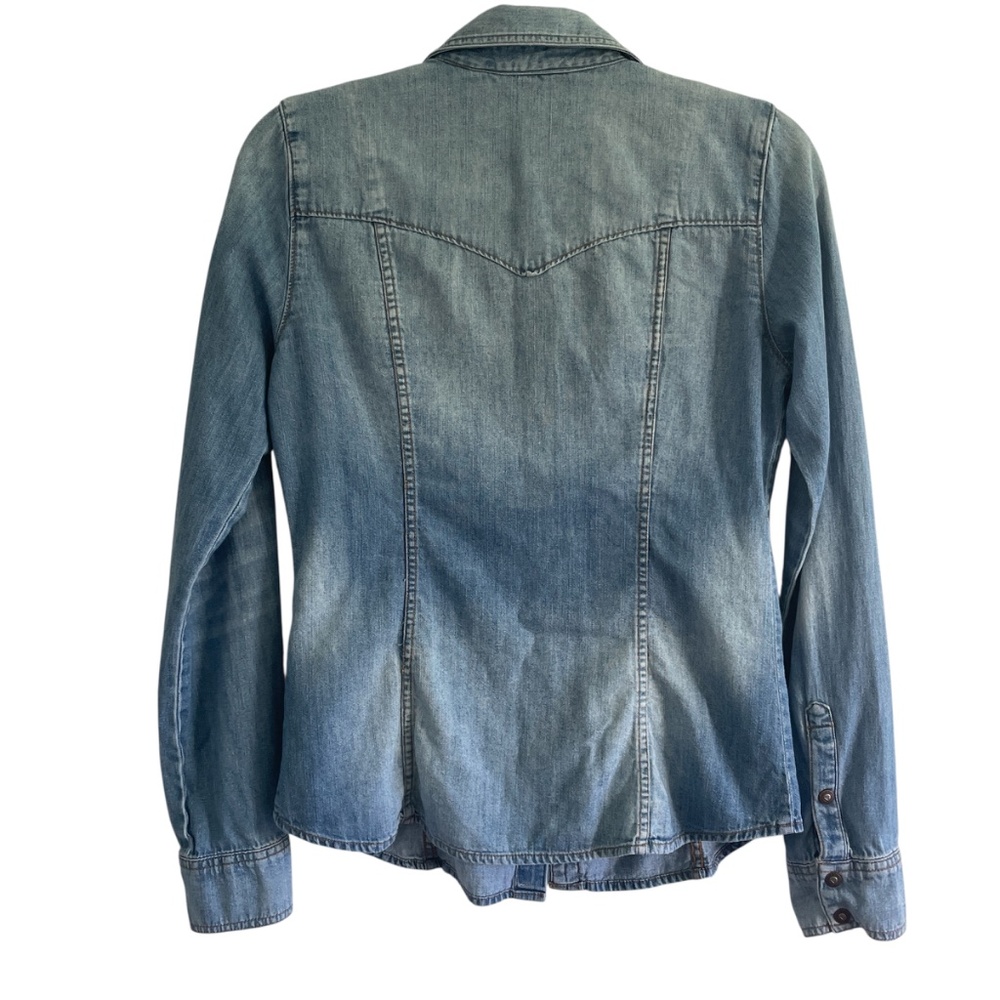 Vintage Guess Denim Western Chambray Snap Shirt - Picture 6 of 16